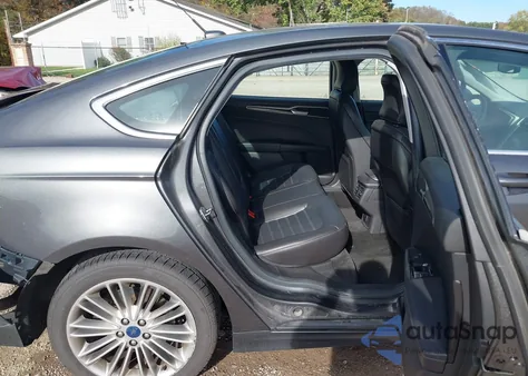 2015 Ford Fusion Se z USA, uszkodzony, nr VIN 3FA6P0HD3FR191389